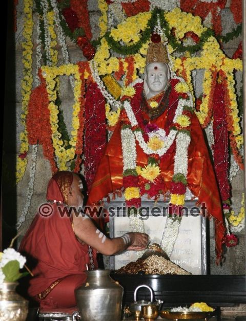 Sri Mahasannidhanam’s Aradhana Celebrations