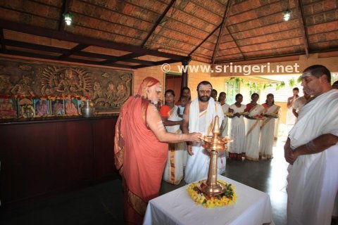 Jagadguru inaugurates Sringeri Ayurveda Dham